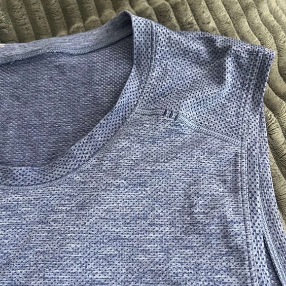 Lululemon Metal Vent Tech Sleeveless shirt XL mens - Picture 3 of 7